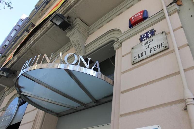 Hotel Casa Trafalgar Barcelona Exterior foto